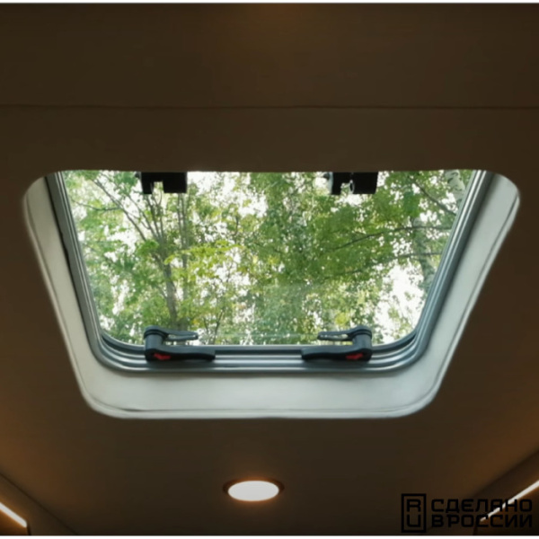 Люк палубный распашной Альбатрос 650x650 030829Т от прозводителя Техномарин